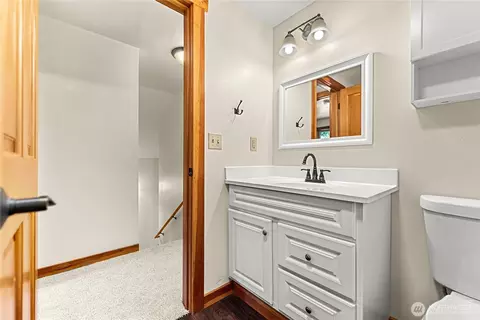 Bath - 15 Howerton Rd, Twisp, WA 98856 photo 5 of 5