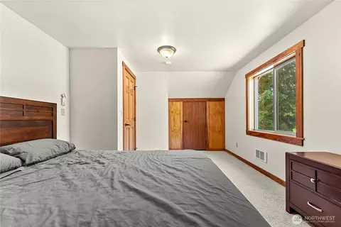 Bedroom - 15 Howerton Rd, Twisp, WA 98856 photo 6 of 9