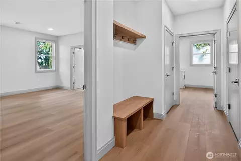 Entry Way - 148 Sunland Dr, Sequim, WA 98382 photo 4 of 4
