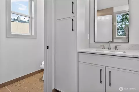 Bath - 148 Sunland Dr, Sequim, WA 98382 photo 4 of 4