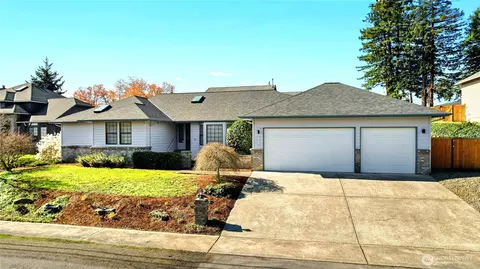 1826 Browns Point Blvd, Tacoma, WA 98422