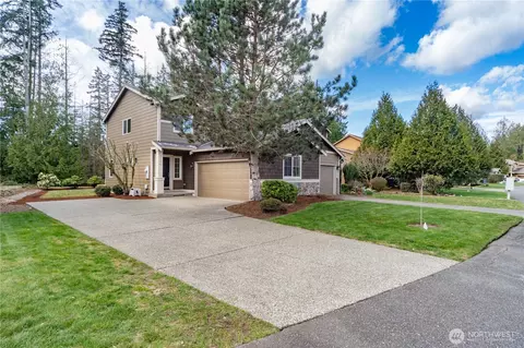 4750 Strathmore Cir SW, Port Orchard, WA 98367