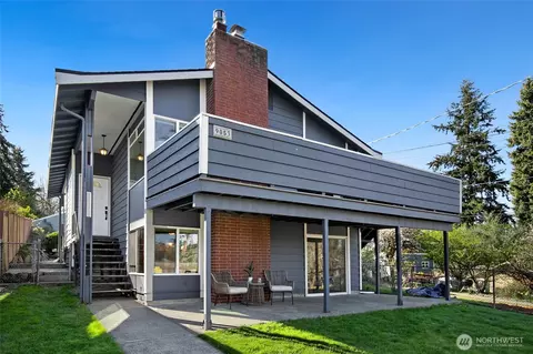 9053 7th Ave NW, Seattle, WA 98117