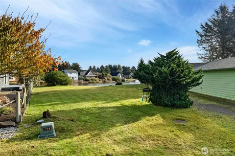 800 Cod Ct SW, Ocean Shores, WA 98569