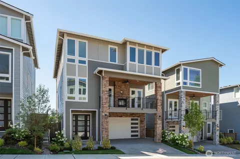 13042 75th Pl S, Seattle, WA 98178