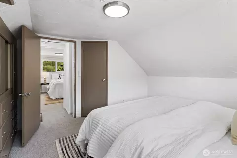 Bedroom - 23022 7th Ave SE, Bothell, WA 98021 photo 3 of 5