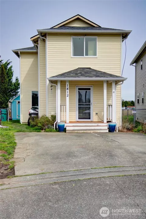 1812 N 30th St, Mount Vernon, WA 98273