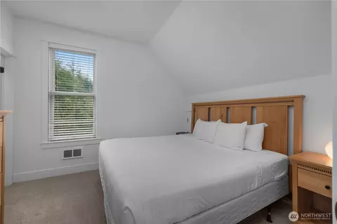 Bedroom - 267 Compass St, Pacific Beach, WA 98571 photo 3 of 5