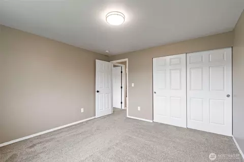 Bedroom - 140 Garrett Loop, Chehalis, WA 98532 photo 5 of 6