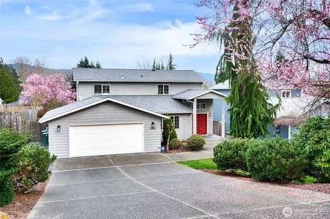 2406 Birch St, Bellingham, WA 98229