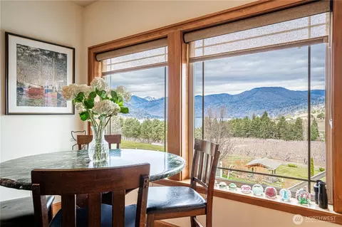Dining - 720 Loop Ave, Manson, WA 98831 photo 1 of 2