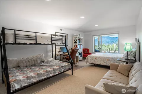 Bedroom - 720 Loop Ave, Manson, WA 98831 photo 4 of 4
