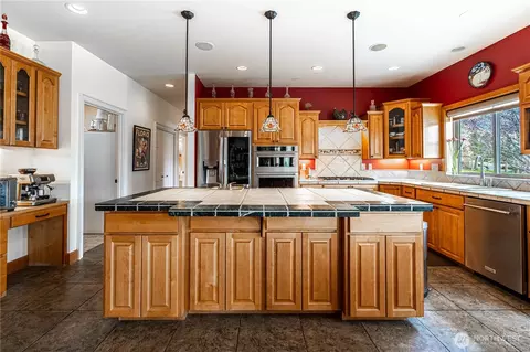 Kitchen - 720 Loop Ave, Manson, WA 98831 photo 3 of 3