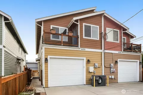 10250 17th Ave SW, Seattle, WA 98146