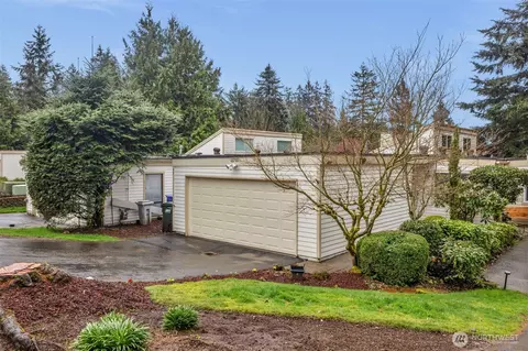 13715 SE 258th Pl #45, Kent, WA 98042