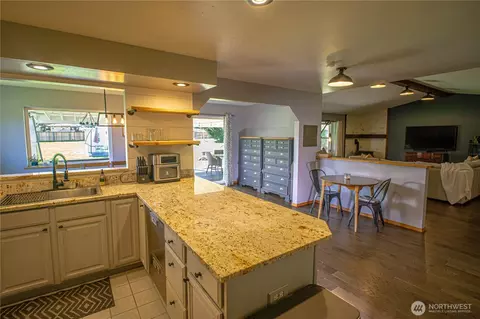 Kitchen - 787 N Kendall Rd, Sequim, WA 98382 photo 2 of 2