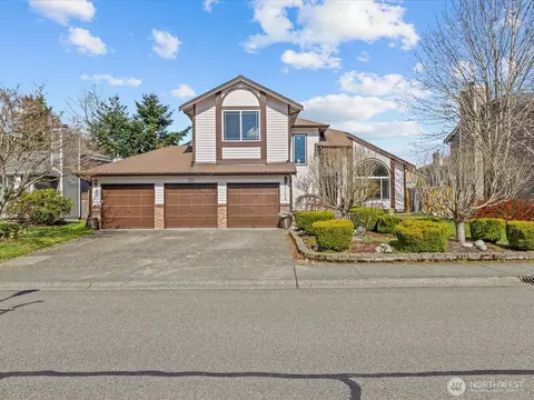 21234 SE 280th St, Maple Valley, WA 98038