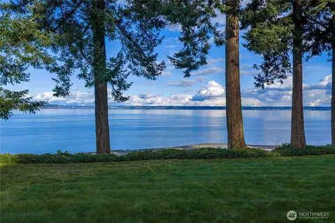 33244 Eglon Rd NE, Kingston, WA 98346