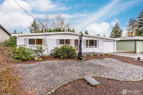 12621 SE 158th St, Renton, WA 98058