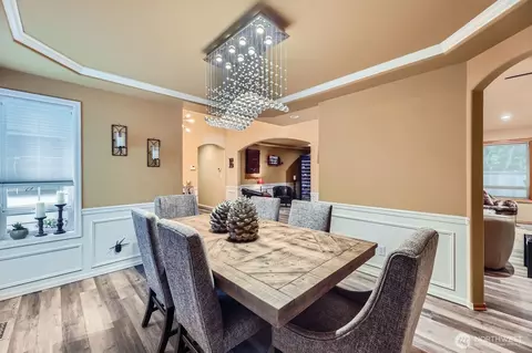 Dining - 15413 34th Ave SE, Mill Creek, WA 98012 photo 2 of 2
