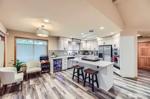 Kitchen - 15413 34th Ave SE, Mill Creek, WA 98012 photo 1 of 5