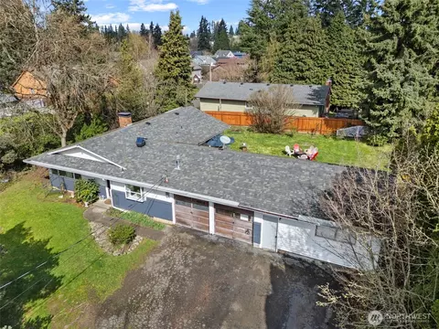 4004 NE 51st St, Vancouver, WA 98661