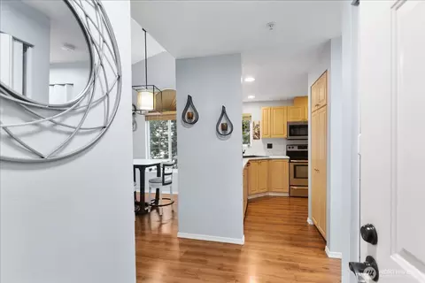 Entry Way - 12407 4th Ave W #2304, Everett, WA 98204 photo 1 of 1