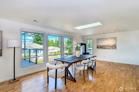 Dining - 1713 Bailey Ave, Everett, WA 98203 photo 3 of 3