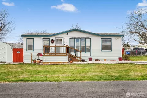 3057 Road H NE #21, Moses Lake, WA 98837