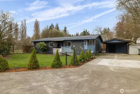 2305 Woodland Dr NW, Bremerton, WA 98312