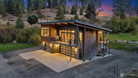 10695 Eagle Creek Rd, Leavenworth, WA 98826