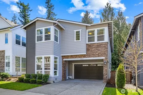 5820 155th St SW, Edmonds, WA 98026