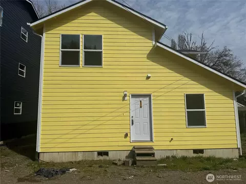 618 Park St, Shelton, WA 98584