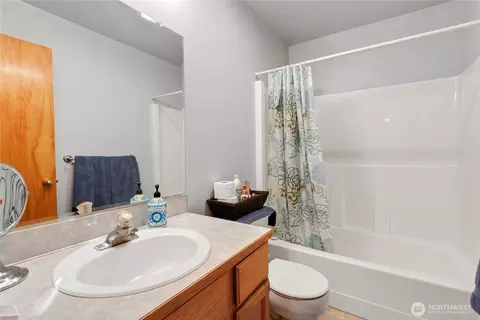 Bath - 21415 23rd Ave E, Spanaway, WA 98387 photo 3 of 3