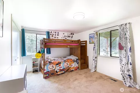 Bedroom - 314 Stellar Ridge Ln, Sequim, WA 98382 photo 3 of 4