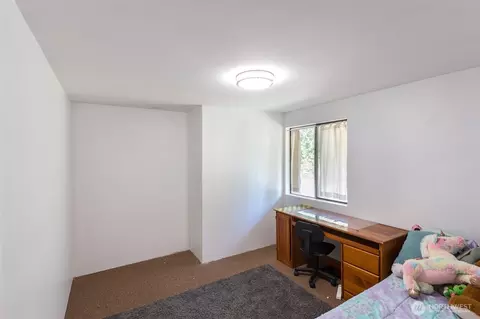 Bedroom - 314 Stellar Ridge Ln, Sequim, WA 98382 photo 5 of 5