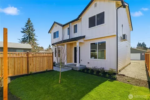 5128 N 39th St #C, Tacoma, WA 98407