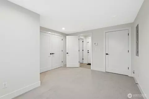 Bedroom - 916 B 14th Ave, Seattle, WA 98122 photo 7 of 7