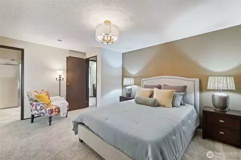 Bedroom - 9602 NE 203rd St, Bothell, WA 98011 photo 1 of 7