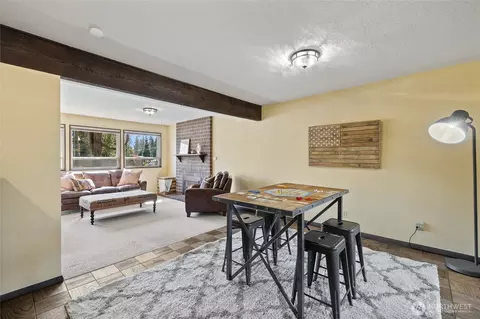 Dining - 9602 NE 203rd St, Bothell, WA 98011 photo 2 of 2
