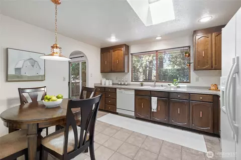 Kitchen - 9602 NE 203rd St, Bothell, WA 98011 photo 2 of 2