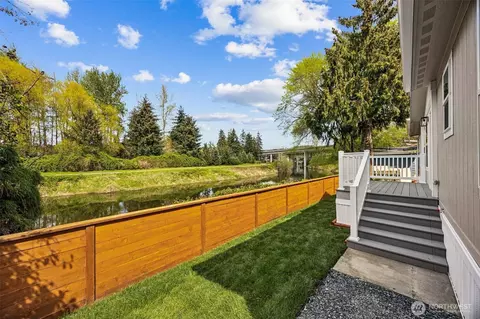 11510 E Riverside Dr #27, Bothell, WA 98011 photo 3