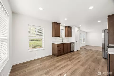 11510 E Riverside Dr #27, Bothell, WA 98011 photo 10