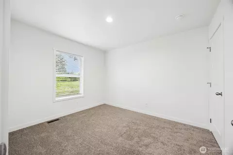 11510 E Riverside Dr #27, Bothell, WA 98011 photo 17