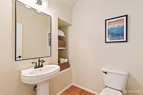 Bath - 14915 38th Dr SE #U1153, Bothell, WA 98012 photo 1 of 4