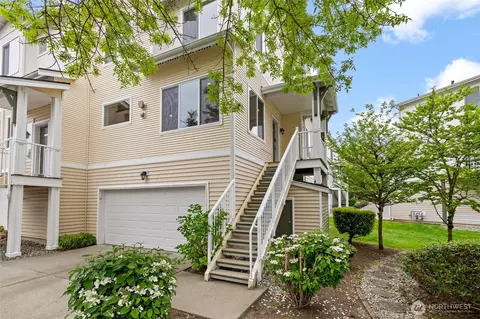 Exterior - 14915 38th Dr SE #U1153, Bothell, WA 98012 photo 2 of 4