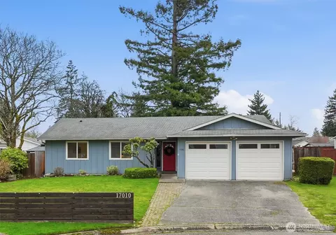 17010 137 Pl SE, Renton, WA 98058