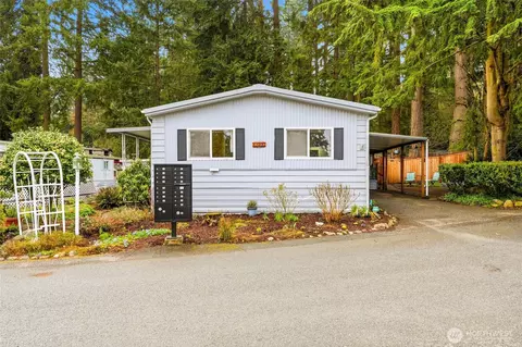 12727 112th Ave E #13, Puyallup, WA 98374