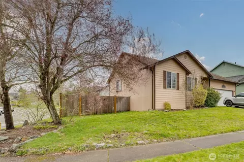 19223 Vista Dr, Arlington, WA 98223