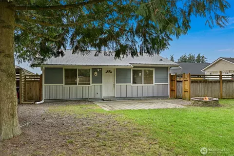 310 W 3rd St, Nooksack, WA 98276